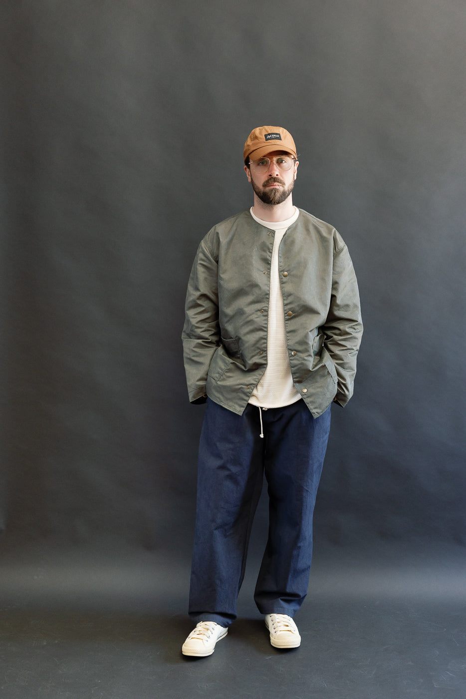 Full body front view of male model, 5'9