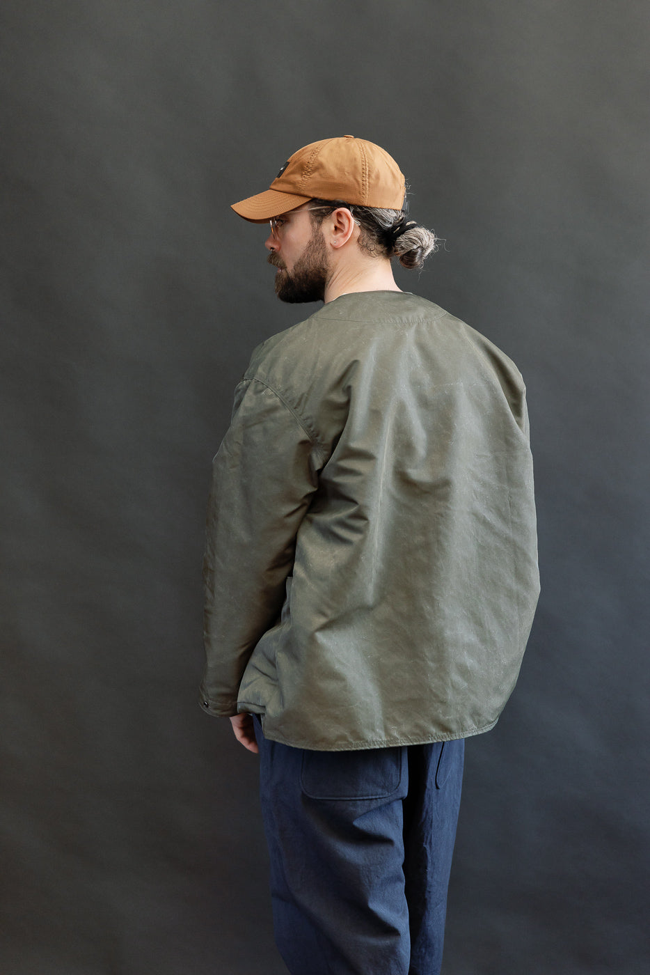JM8631 - Pigment Collarless Jacket - 320 Olive | Dant