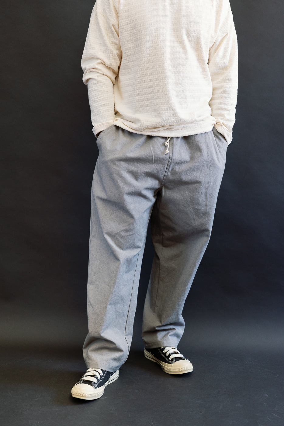 Front view full body of male model 5'9
