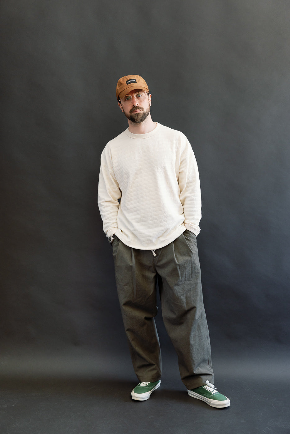 Full body front view of male model, 5'9