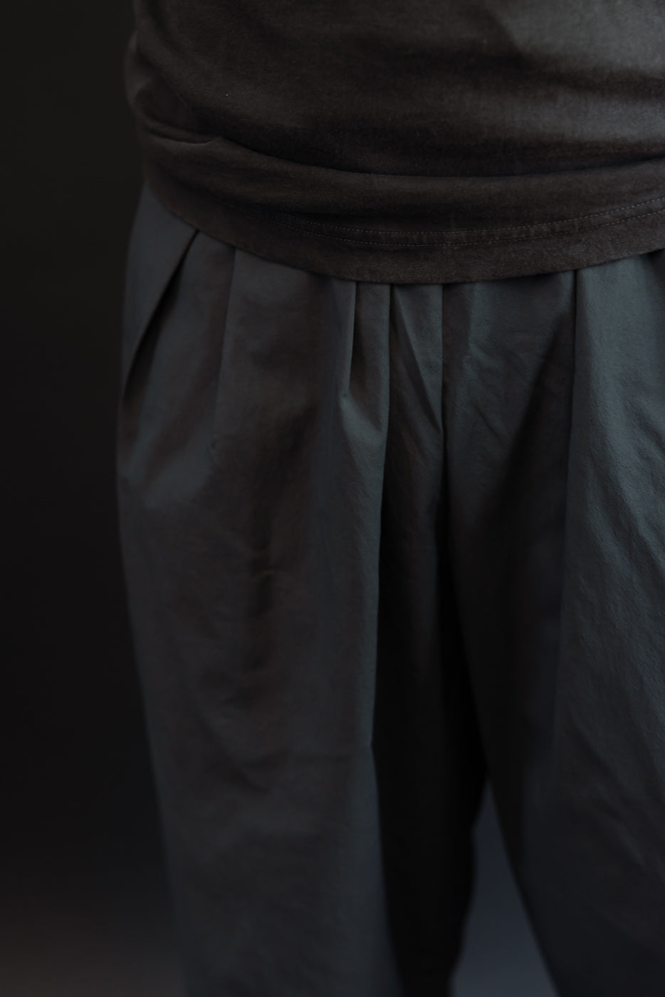 JM4651 - Gather Baggy Pants - 177 Ink Black | Dant