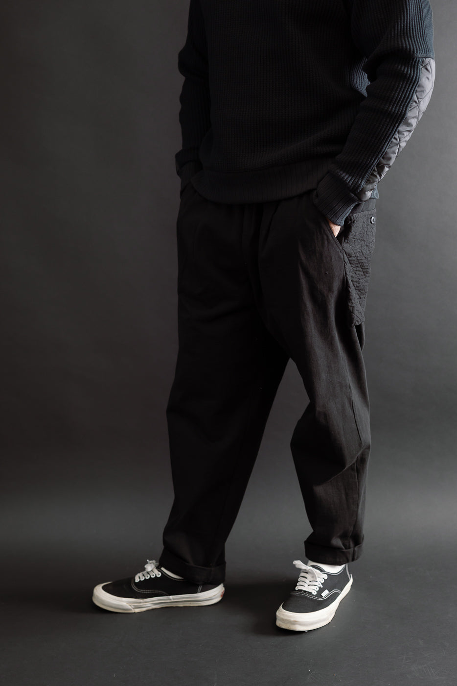 Full body side view of a 5'9