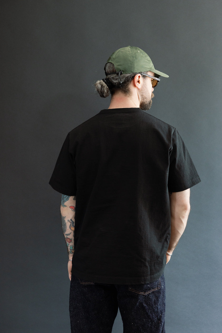 Male model, 5'9