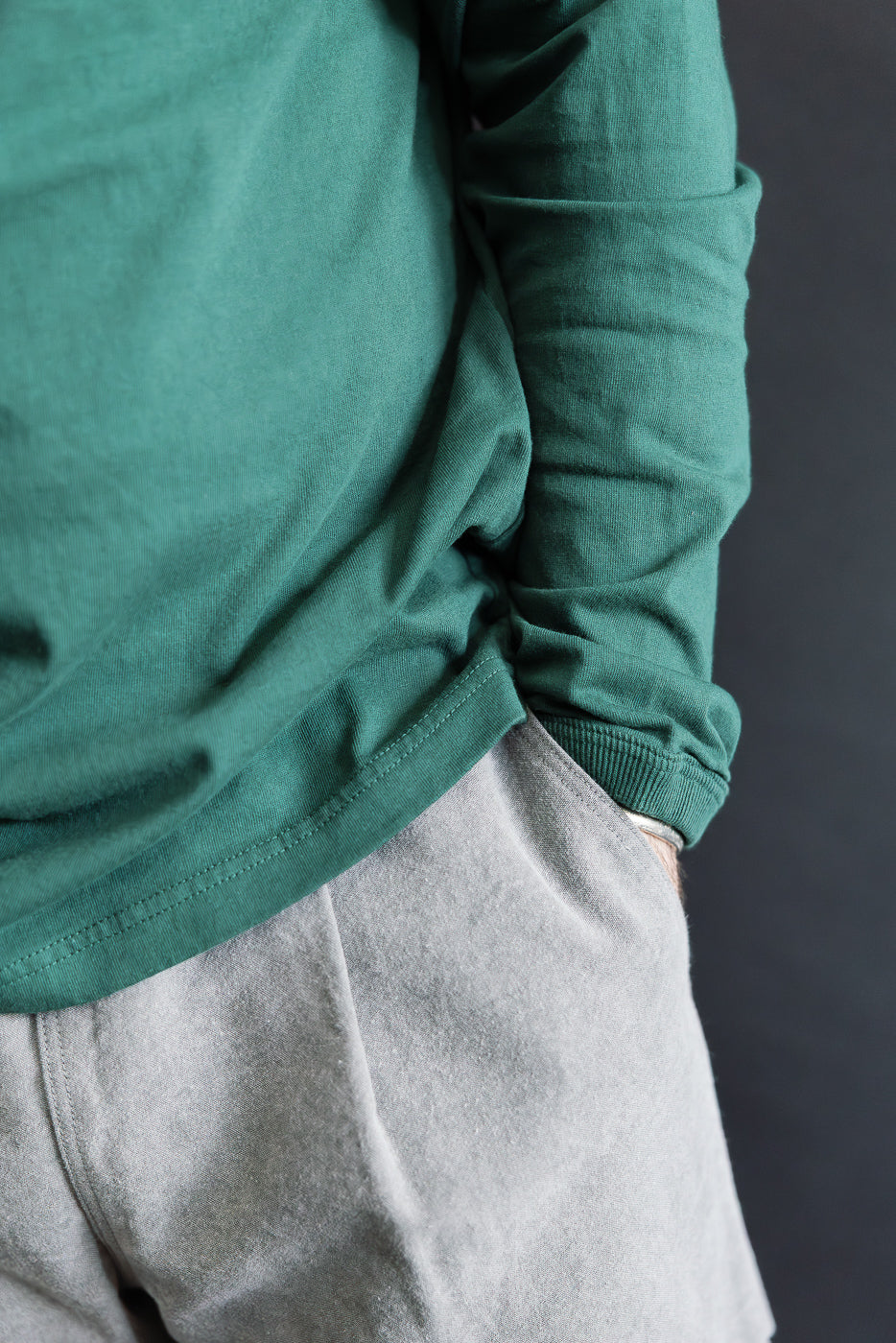 JM5530 - Lead-Off LS T-Shirt - 451 Pine Tree