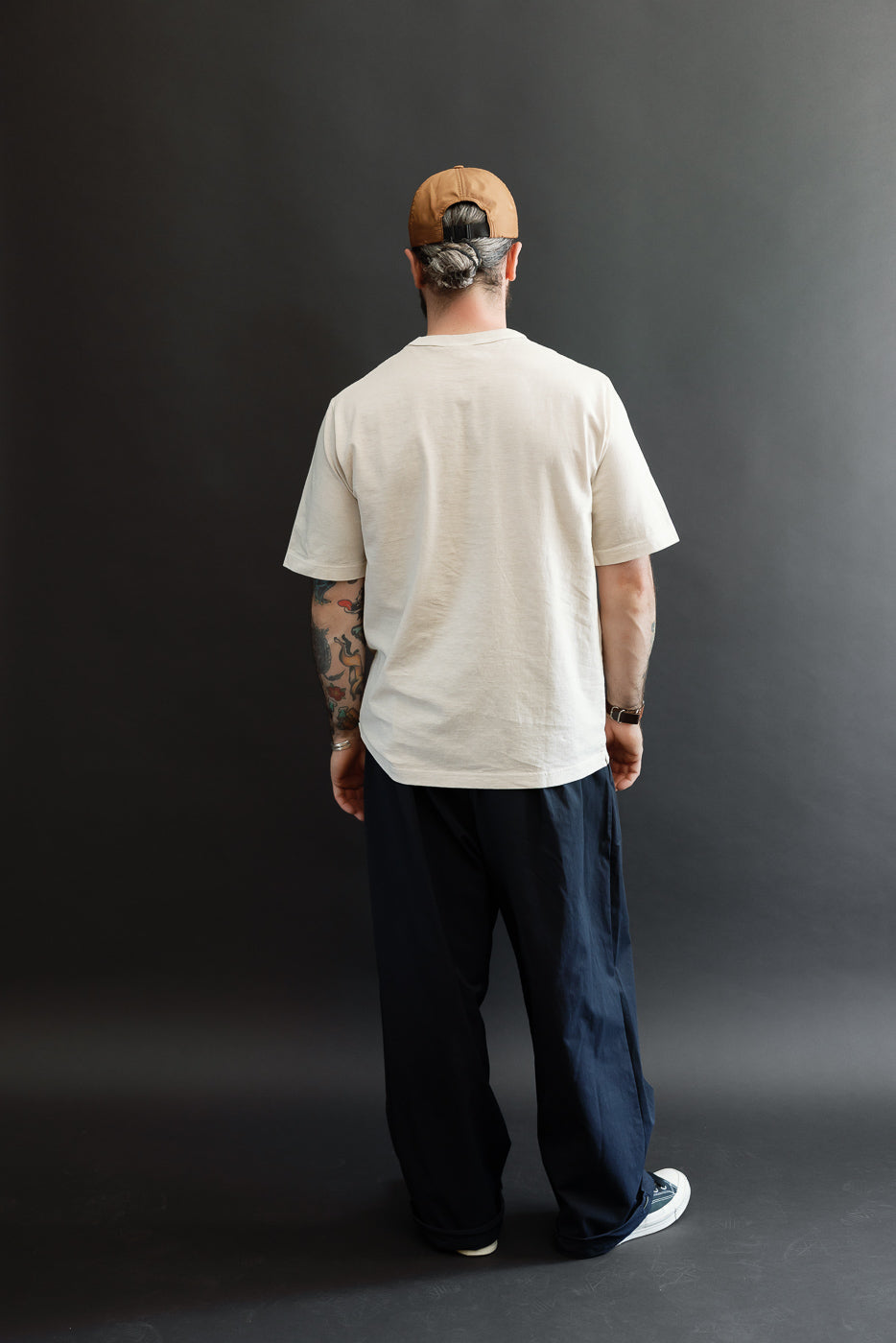 Male model, 5'9