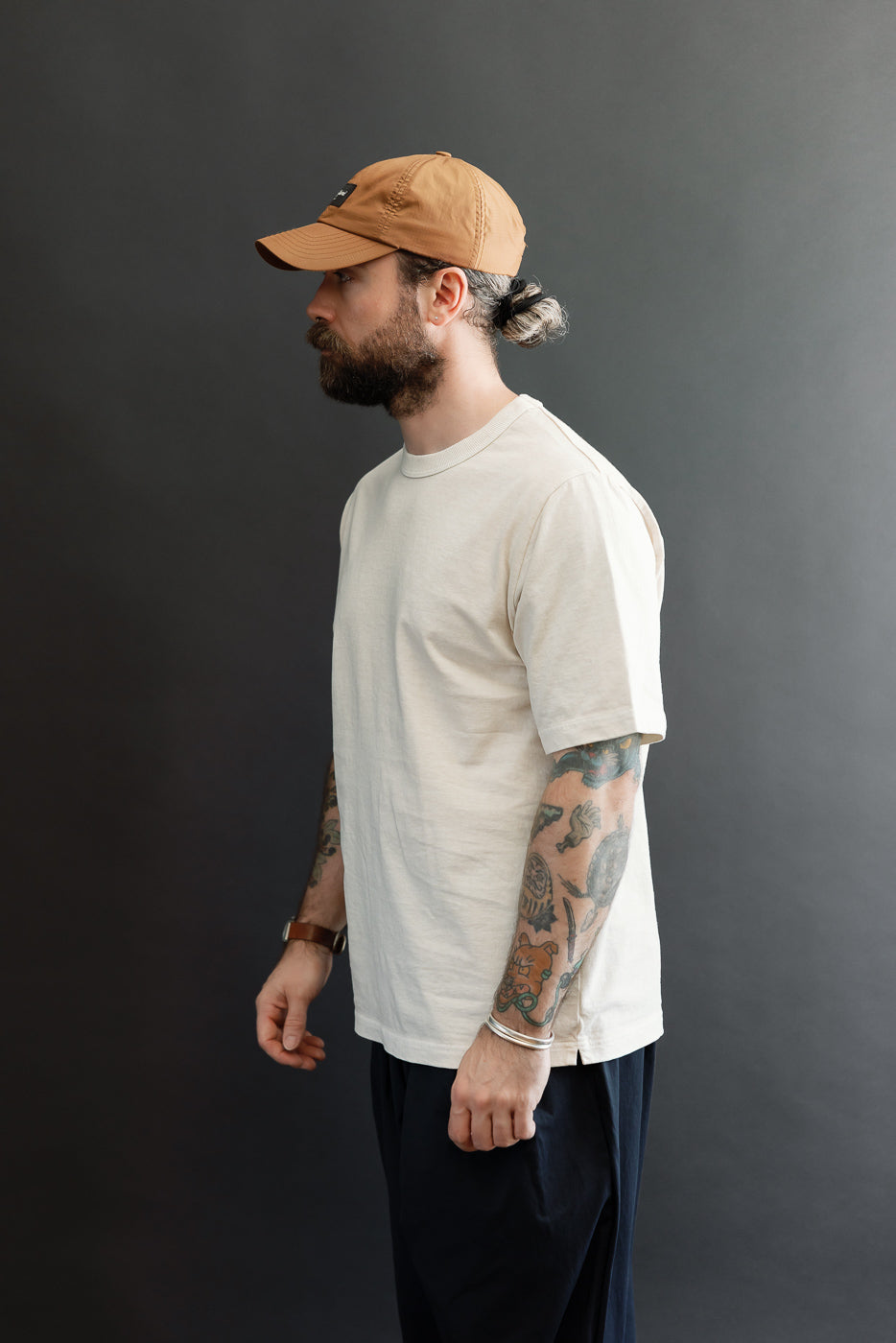 Male model, 5'9