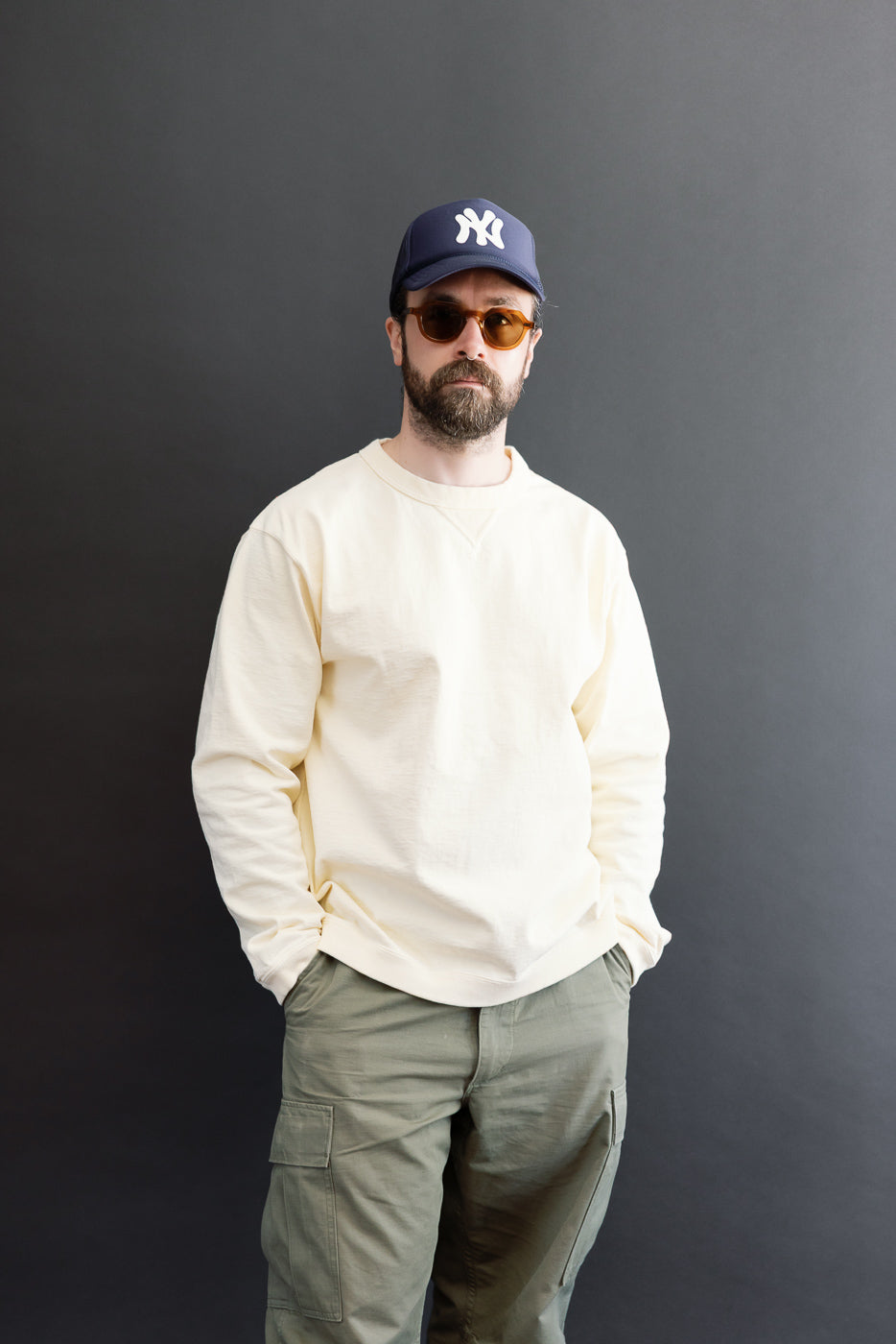 Full body front view of a 5'9