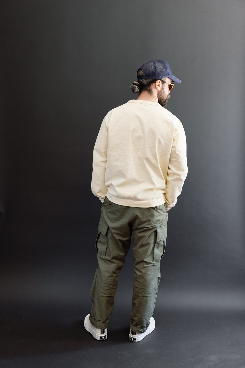 Full body back view: male model 5'9