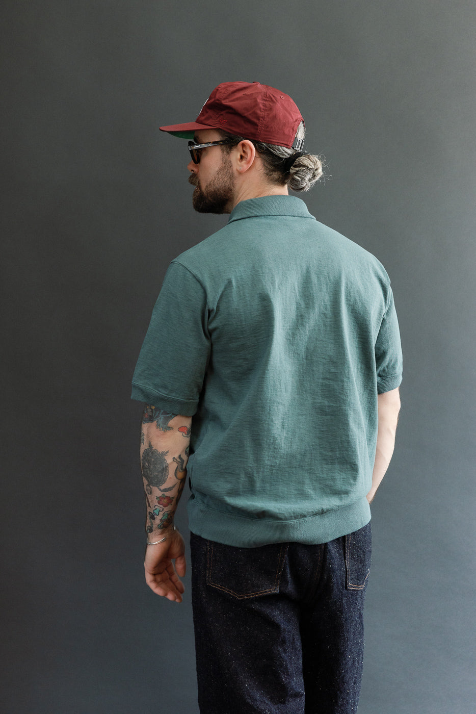 Male model, 5'9