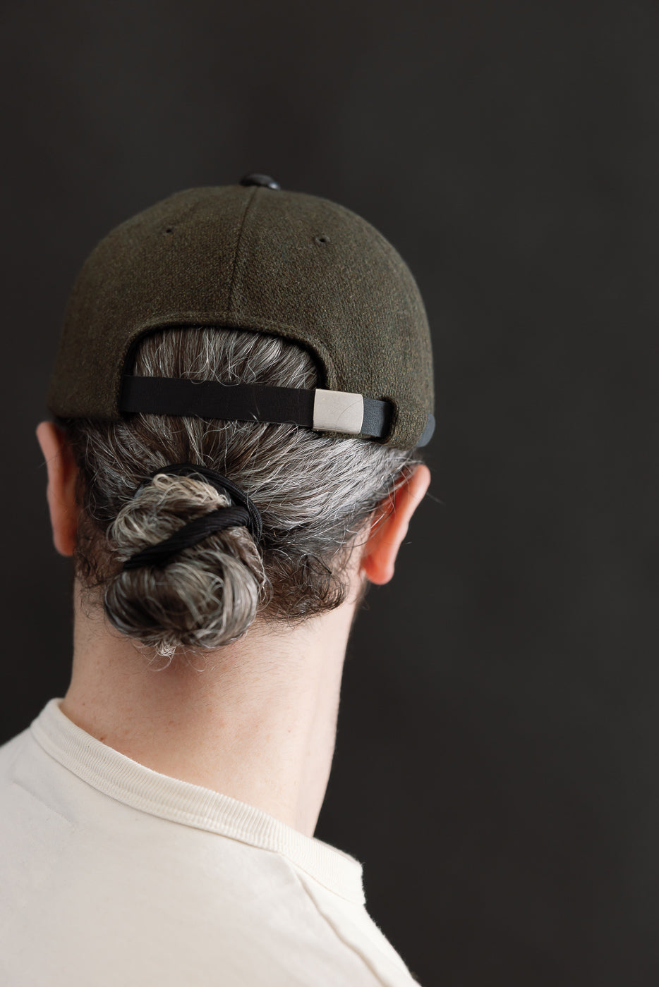 Rear close-up of athletic male model, 5'9