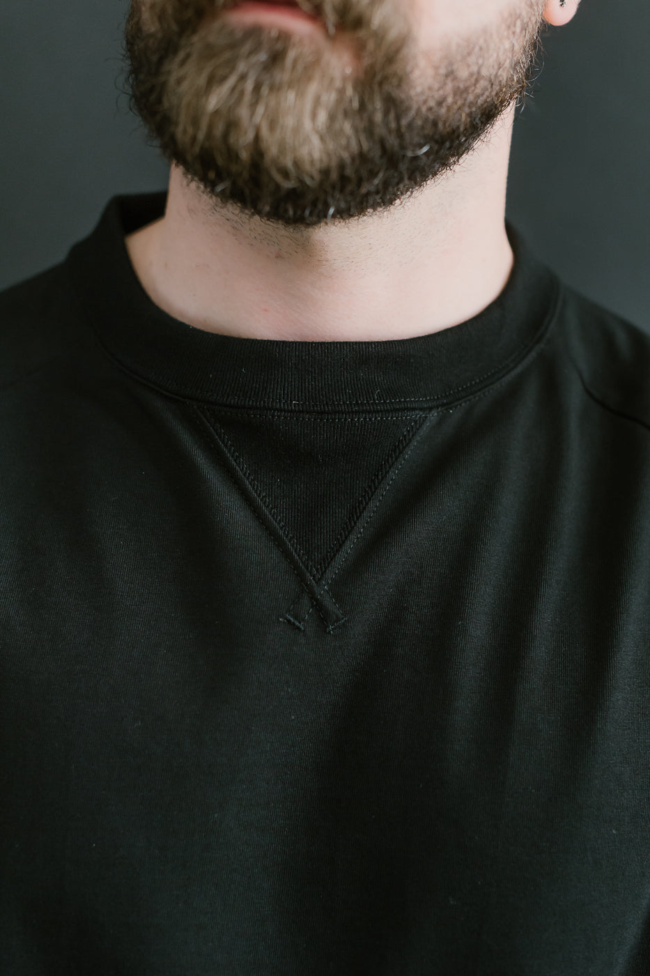 JM7522 - Grace Crewneck - 07 Black