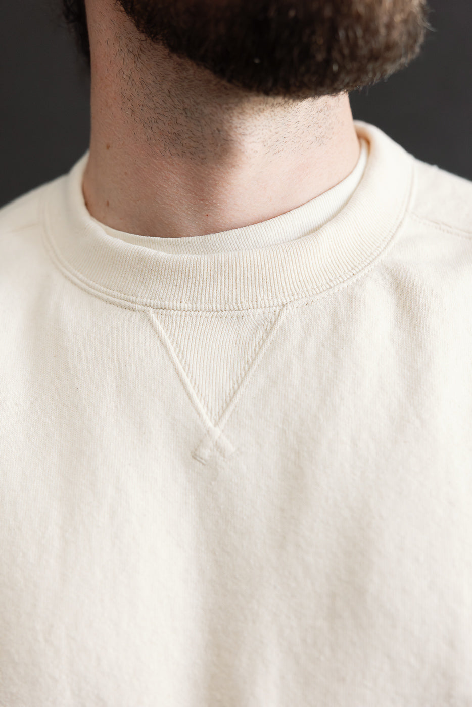 JM7580 - Big Loop Crewneck - 104 Ecru