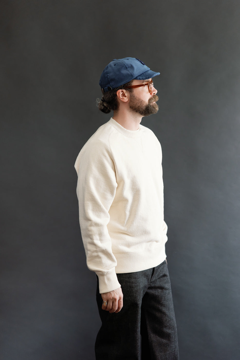 JM7580 - Big Loop Crewneck - 104 Ecru