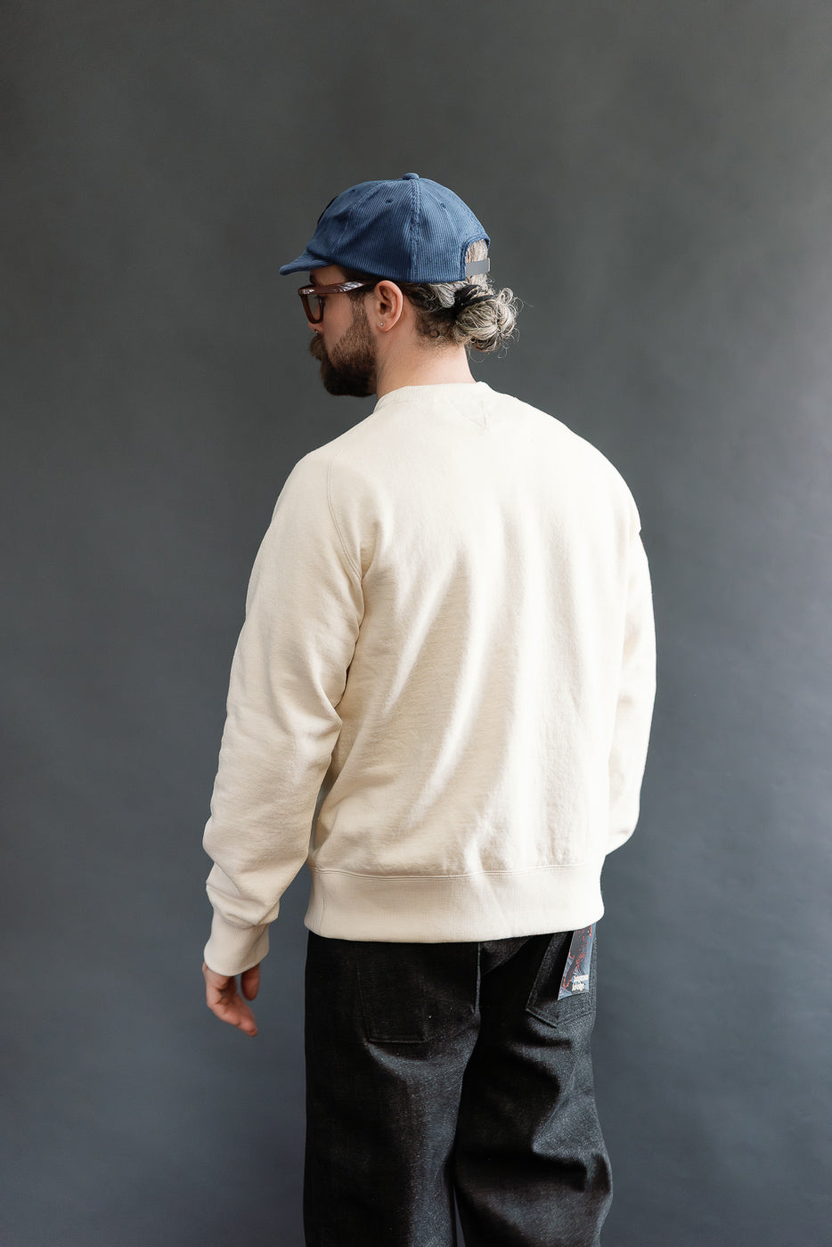 JM7580 - Big Loop Crewneck - 104 Ecru