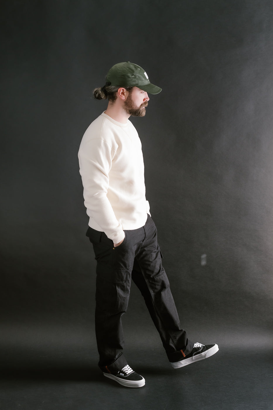 LCS1003 - Sinker Super Fluffy Knit Double-V Sweatshirt - Antique Ivory