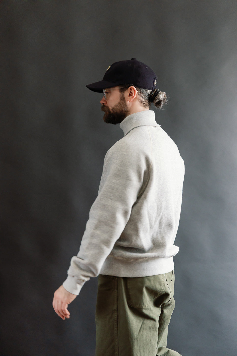 Male model 5'9