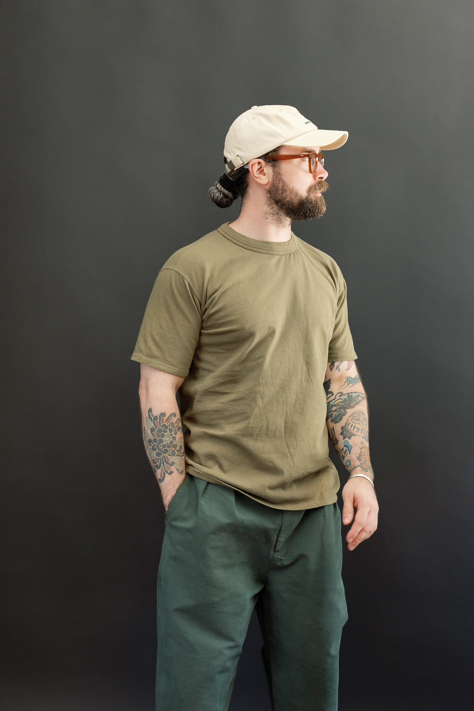 Male model, 5'9