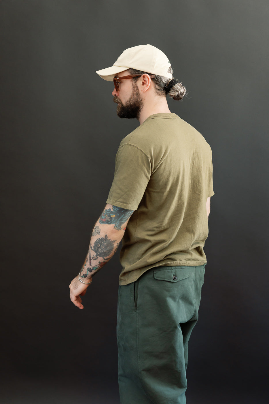 Male model, 5'9