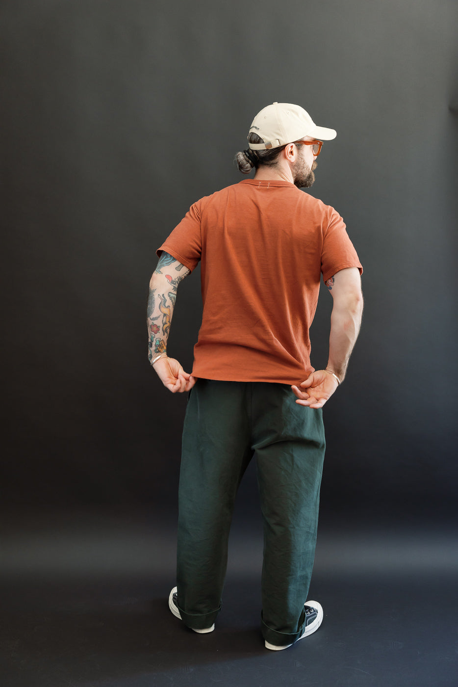Male model, 5'9