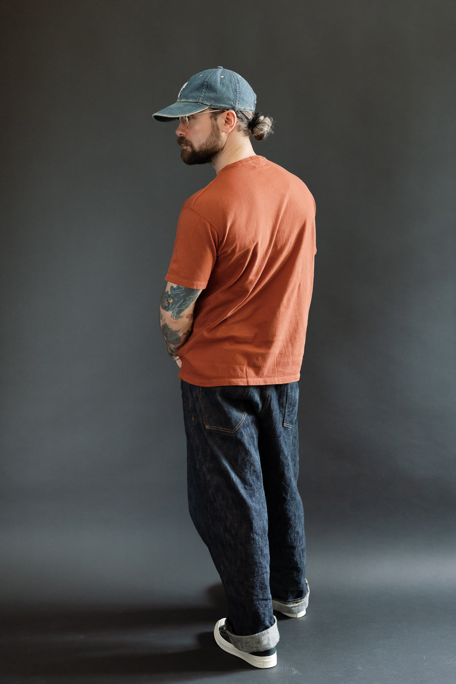 Male model, 5'9