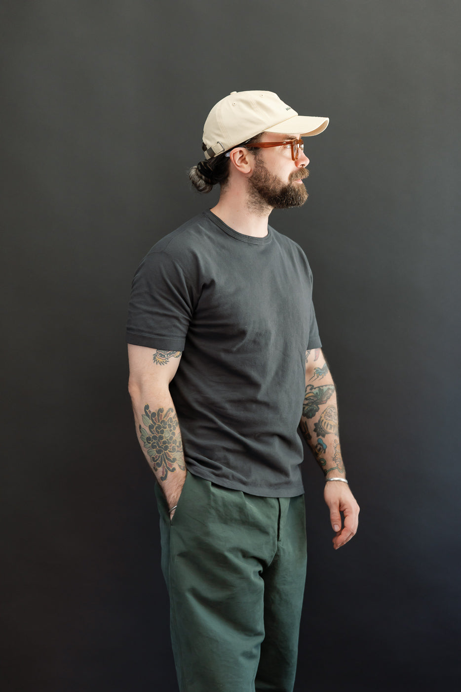 Male model, 5'9