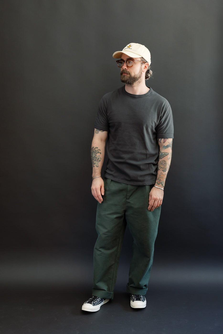 Male model, 5'9