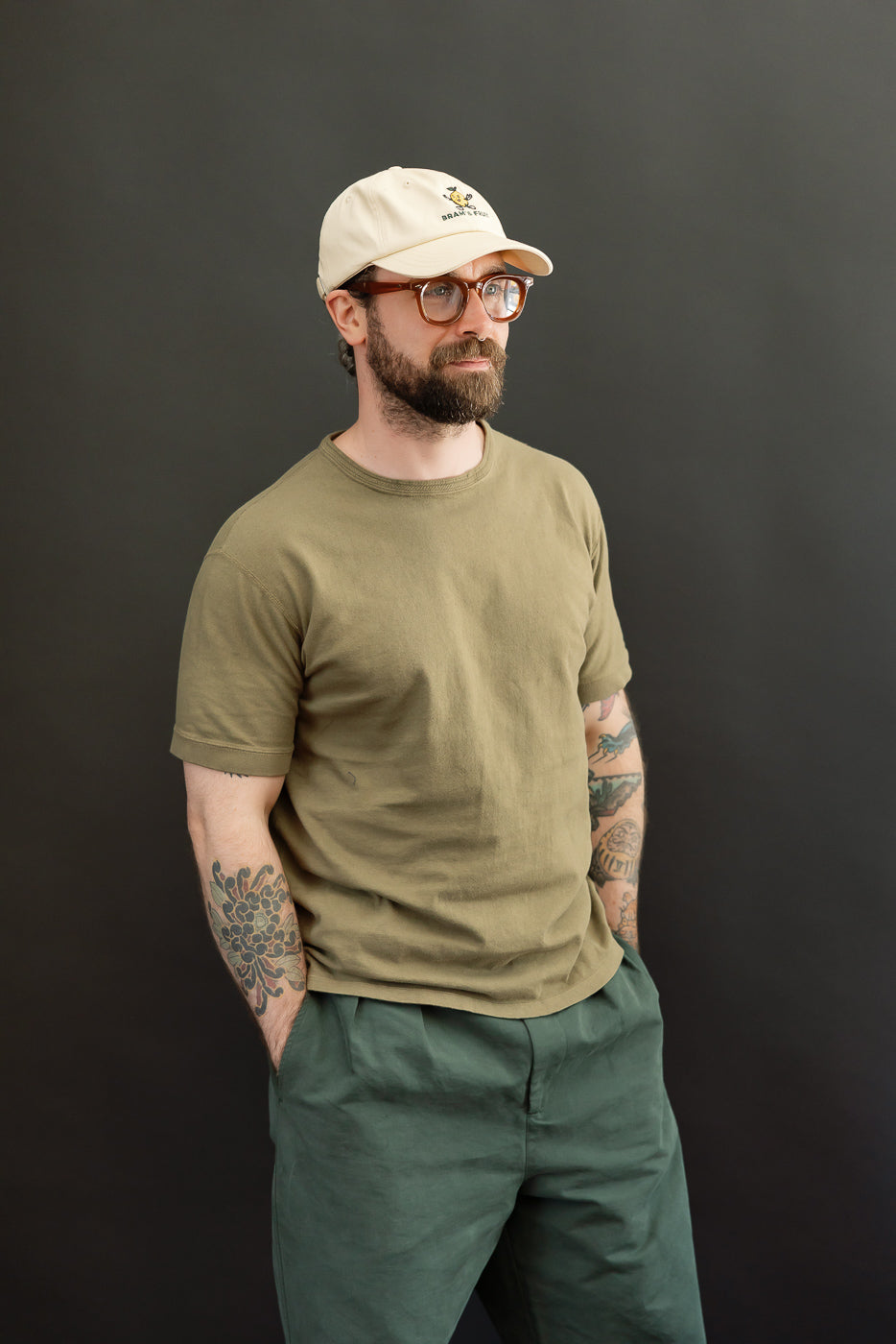 Male model, 5'9