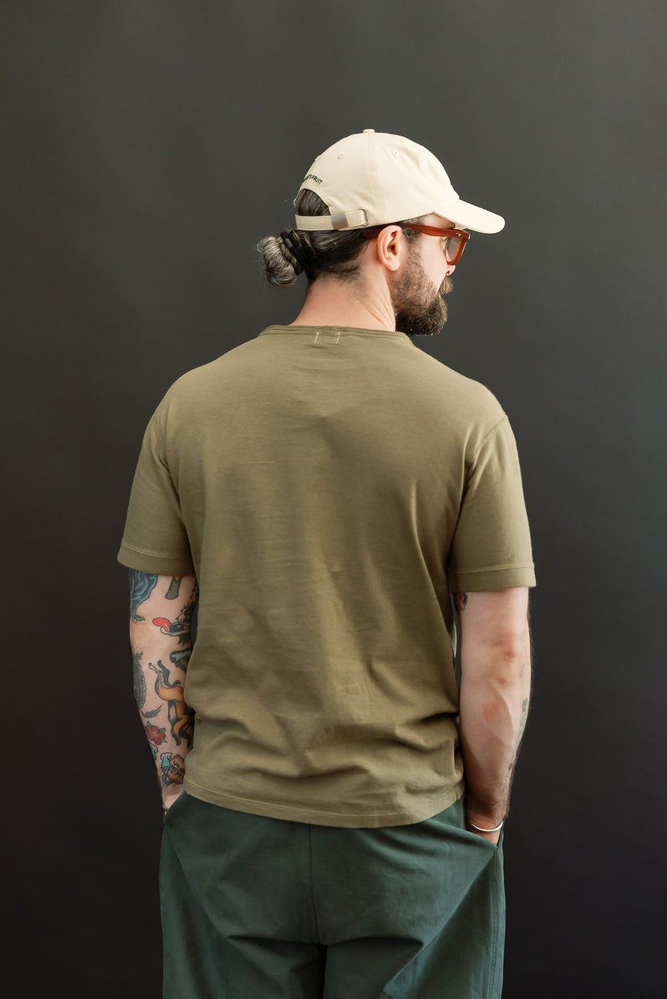 Male model, 5'9