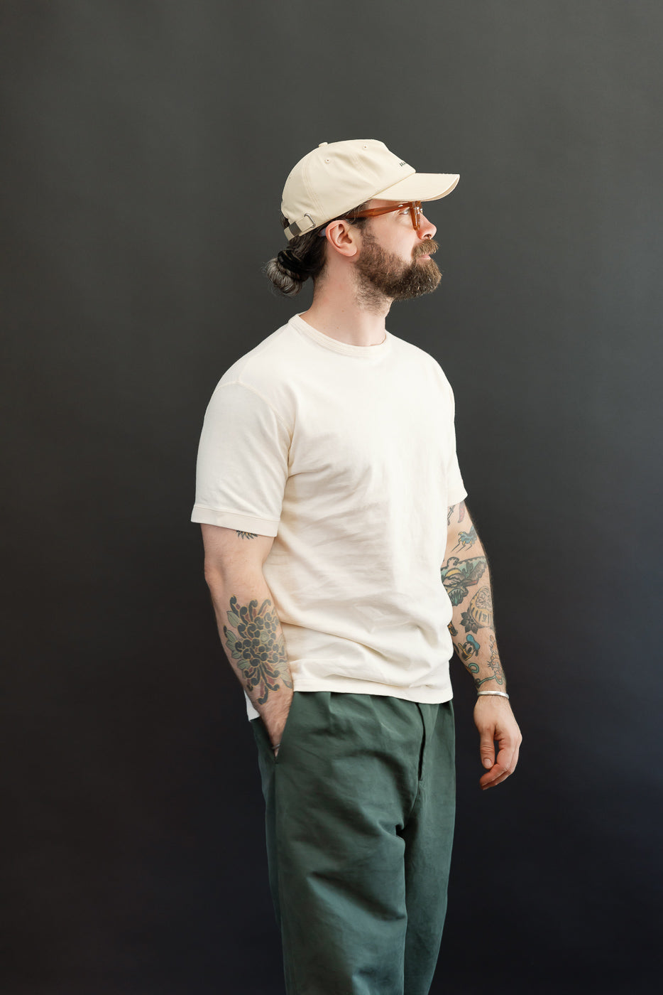 Male model, 5'9
