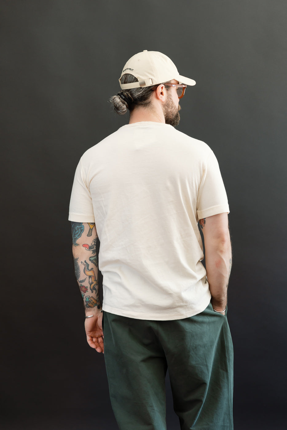 Male model, 5'9