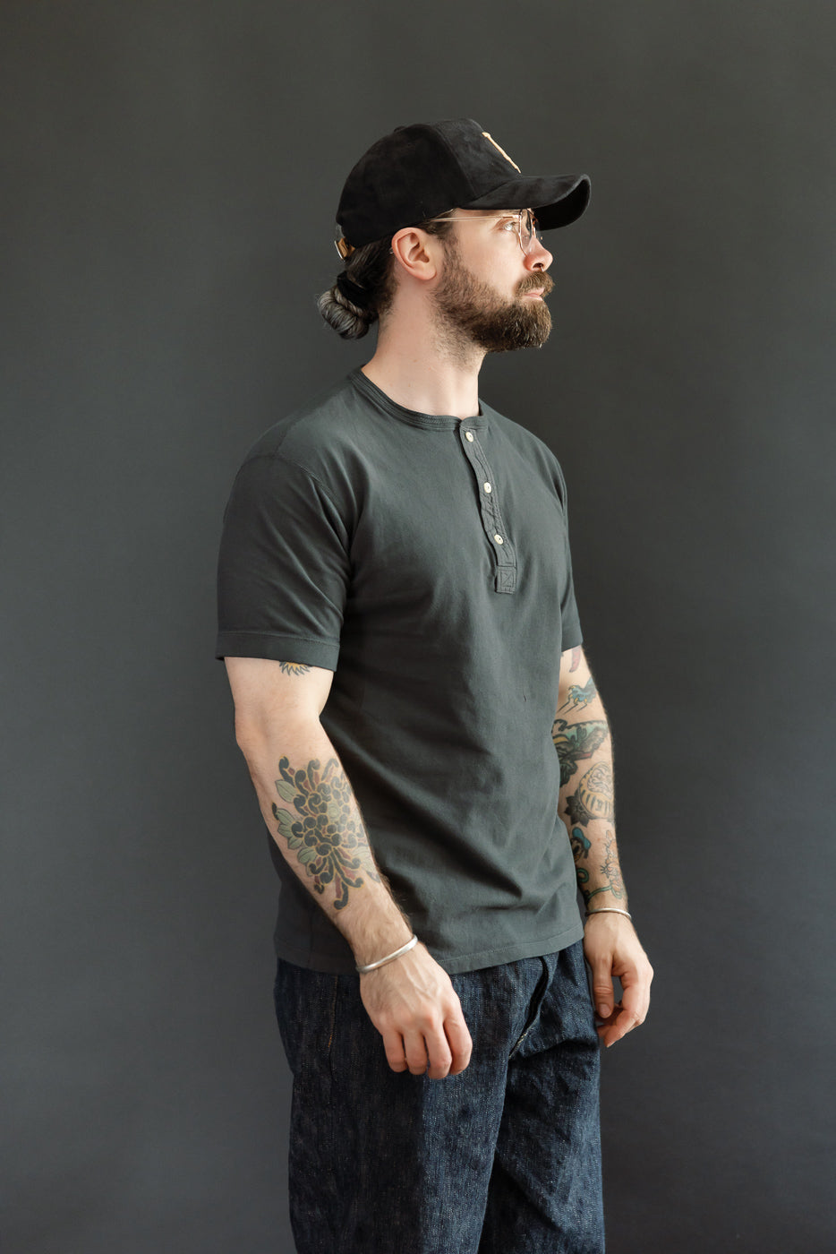 Male model, 5'9