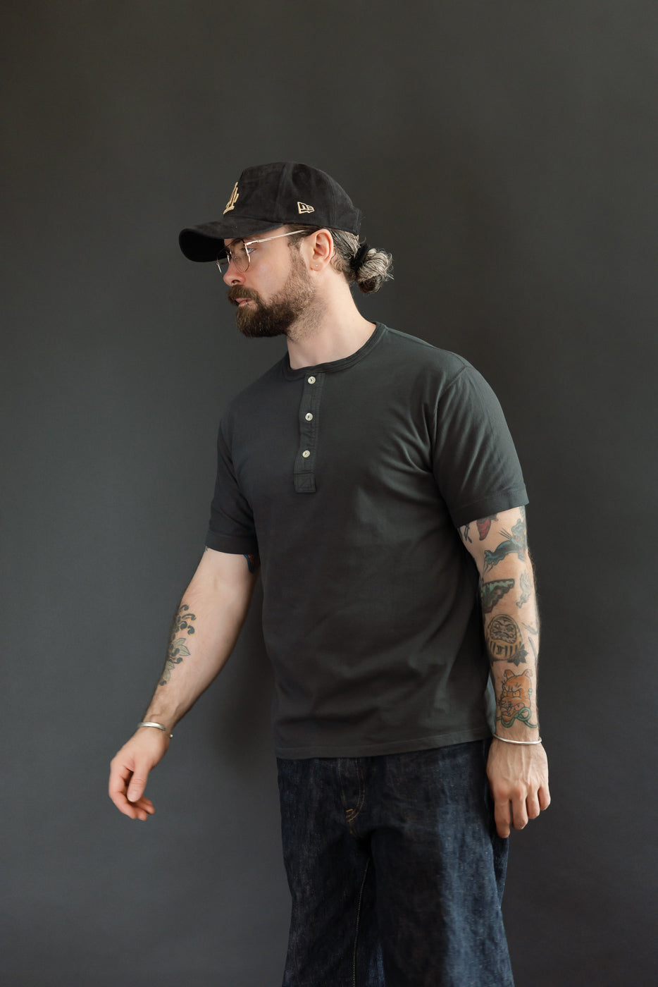 Male model, 5'9