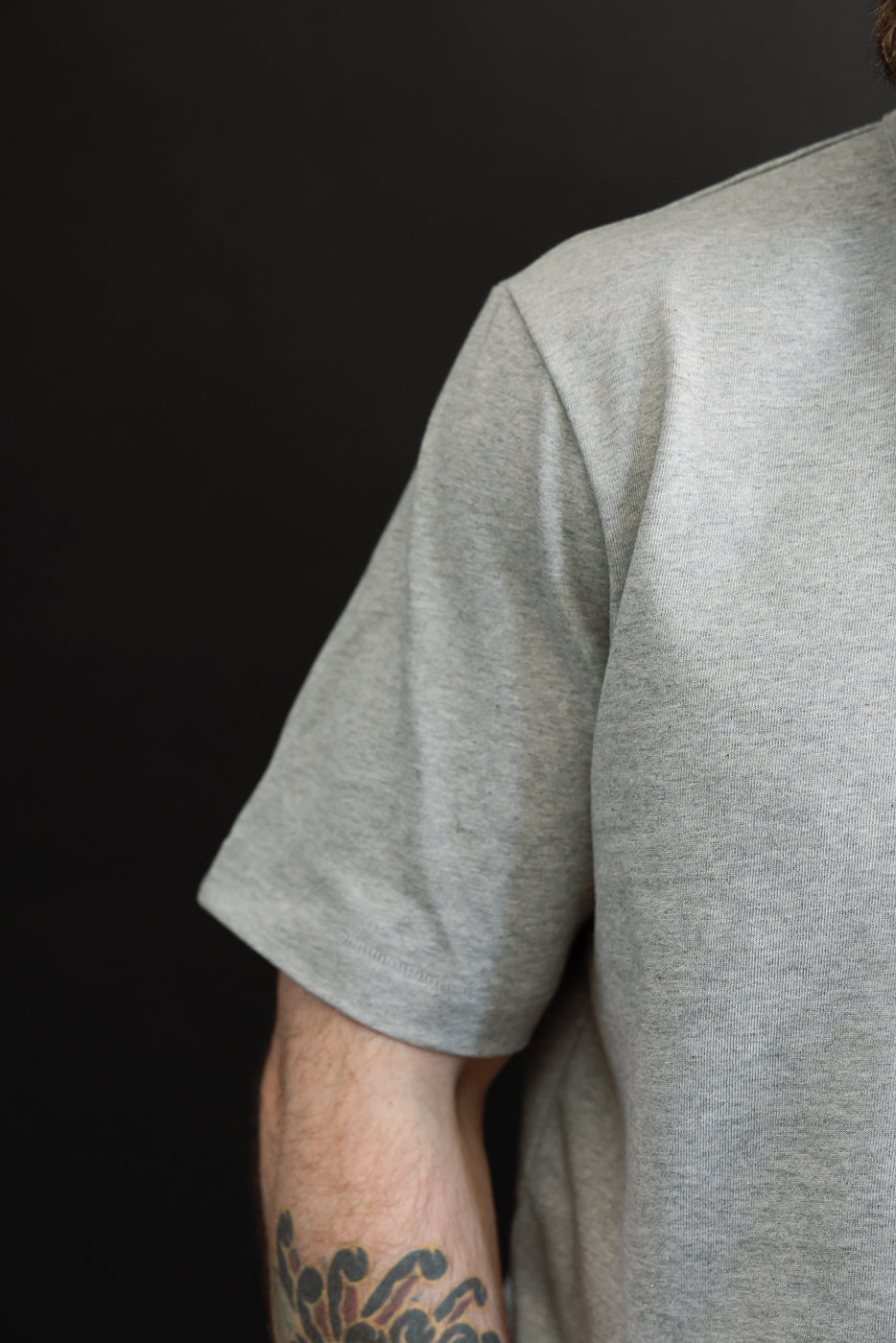 Close-up of male model, 5'9