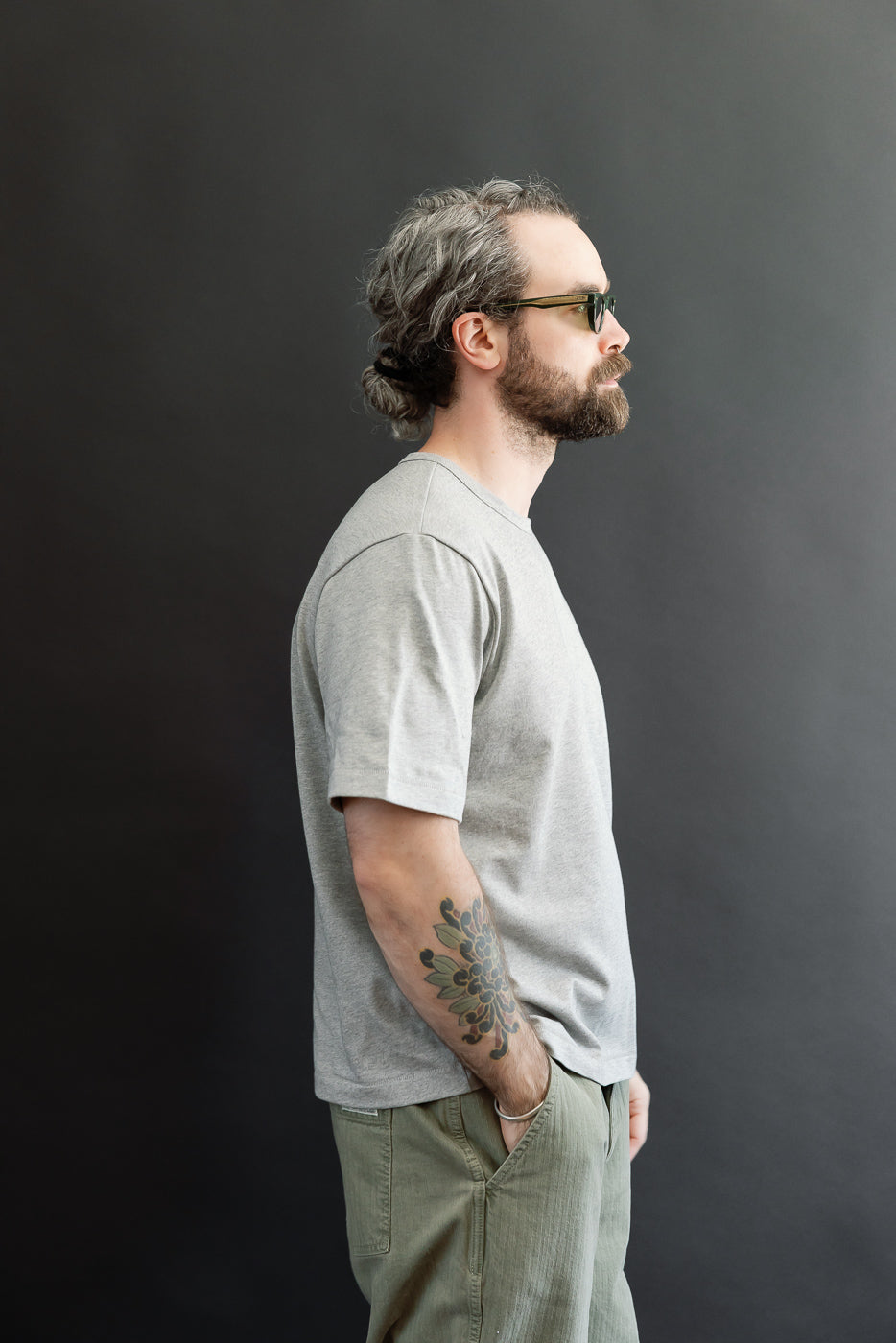 Side view of a 5'9