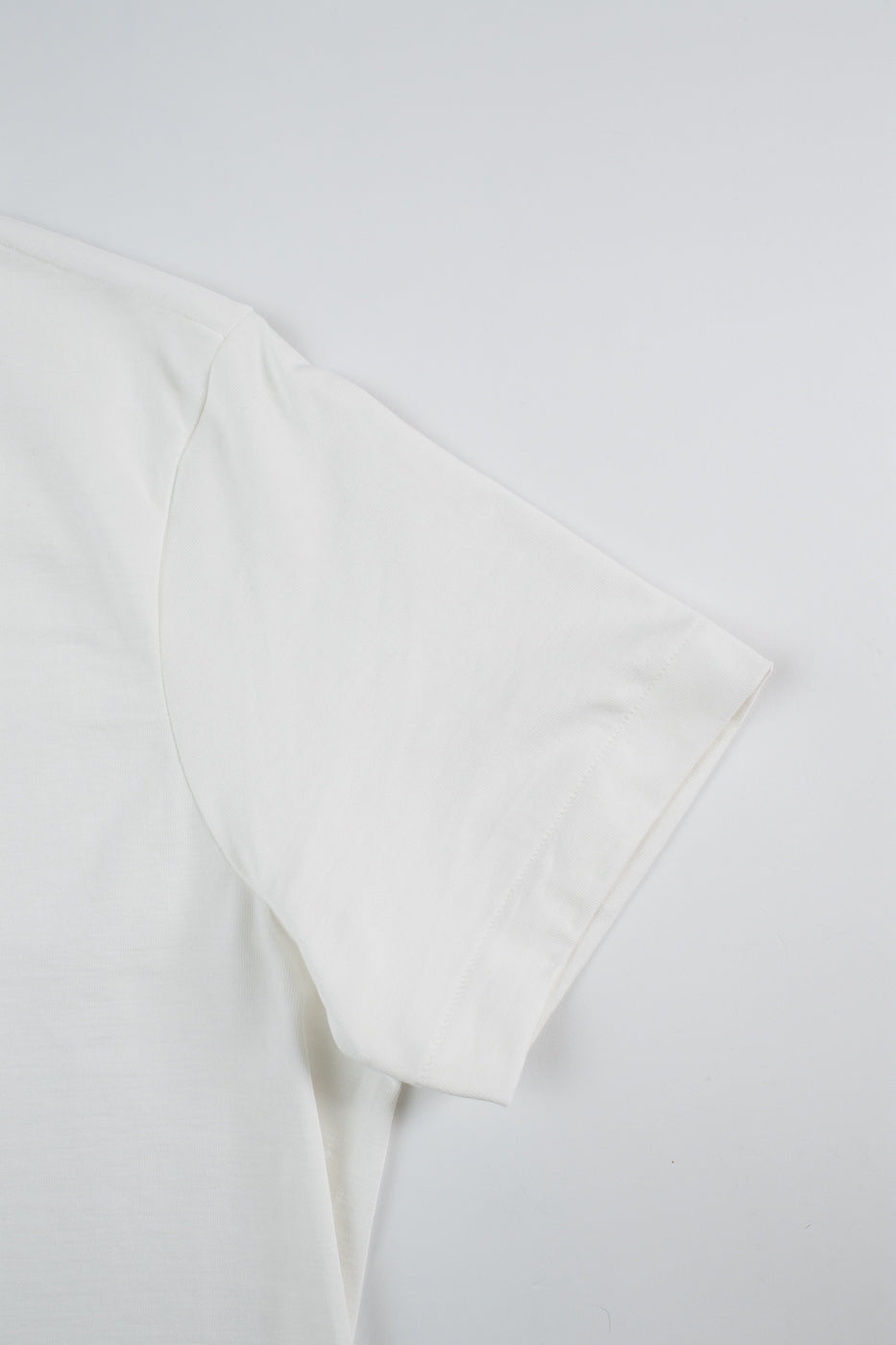 215.01 - 7.2oz Loopwheeled T-Shirt Classic Fit - White