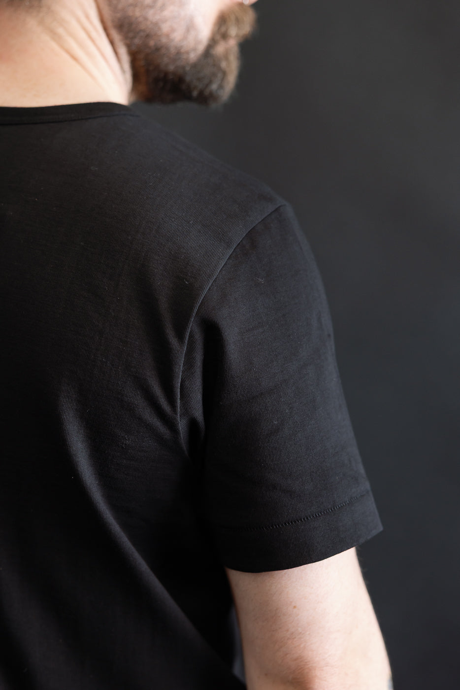 215.99 - 7.2oz Loopwheeled T-Shirt Classic Fit - Deep Black