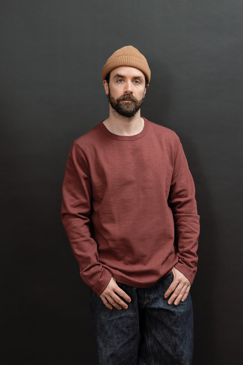 Full body front view of a male model, 5'9