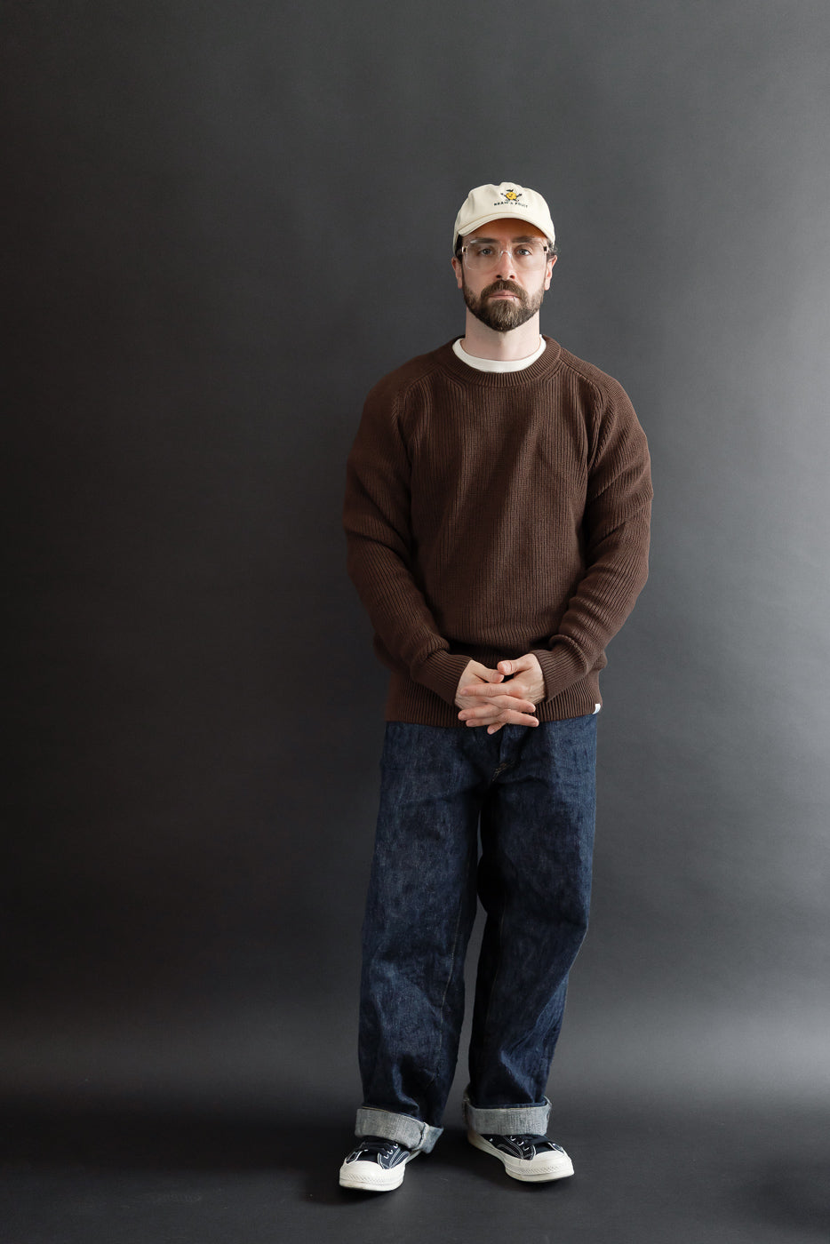 Full body front view of a 5'9
