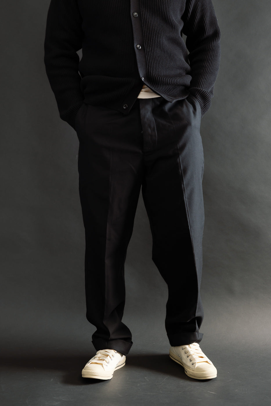 Front view, full body of male model 5'9