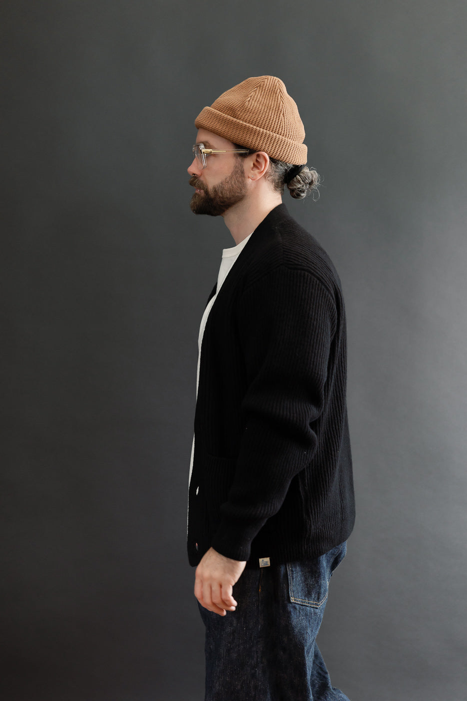 Side view of a 5'9