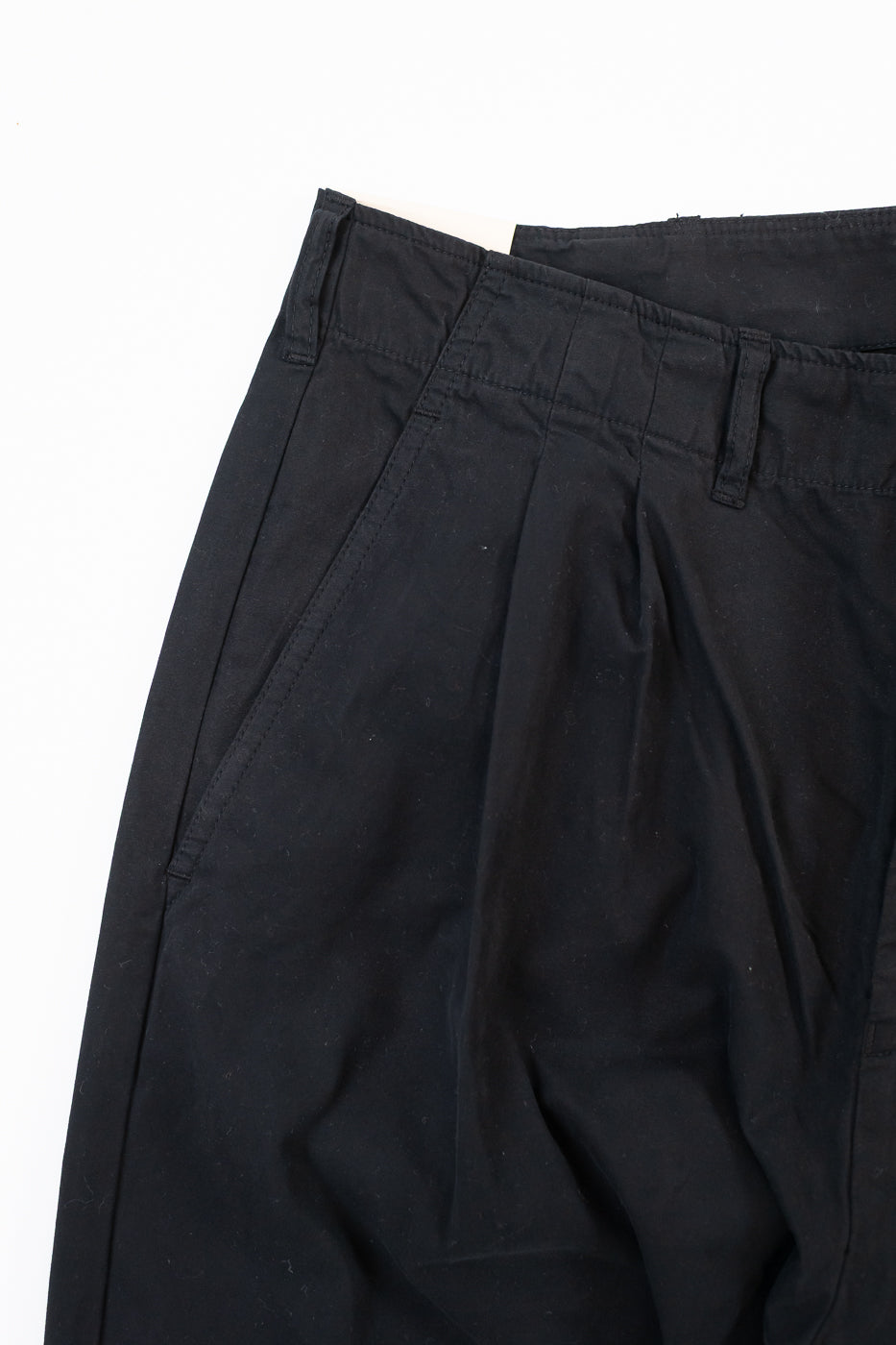 PANTS03.99 - Organic Cotton Poplin Pleated Front Pants - Deep Black