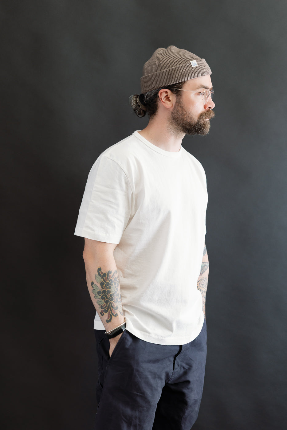 TEE02.01 - 16oz Classic Cotton Jersey T-Shirt Classic Fit - White