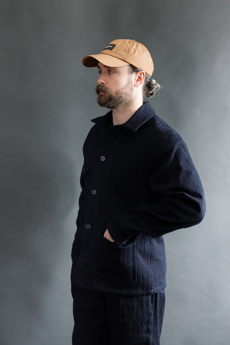 Male model 5'9
