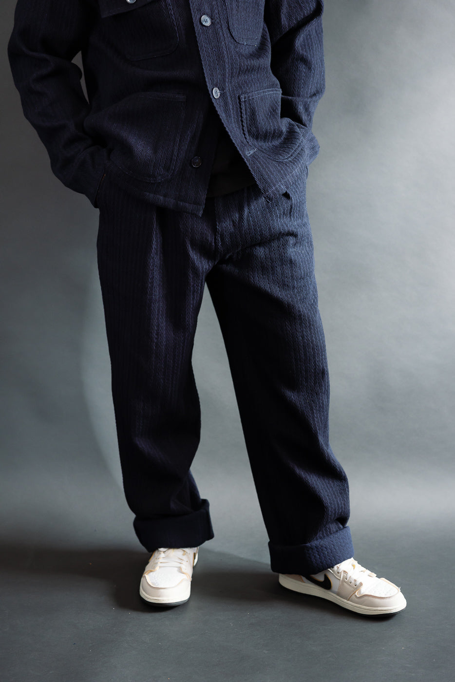 Male model, 5'9
