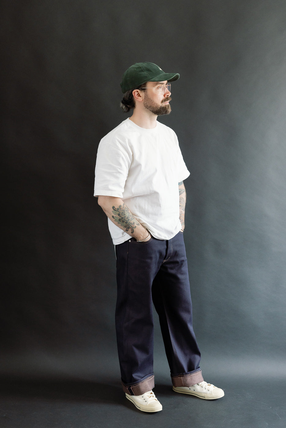 Full body side view of male model, 5'9