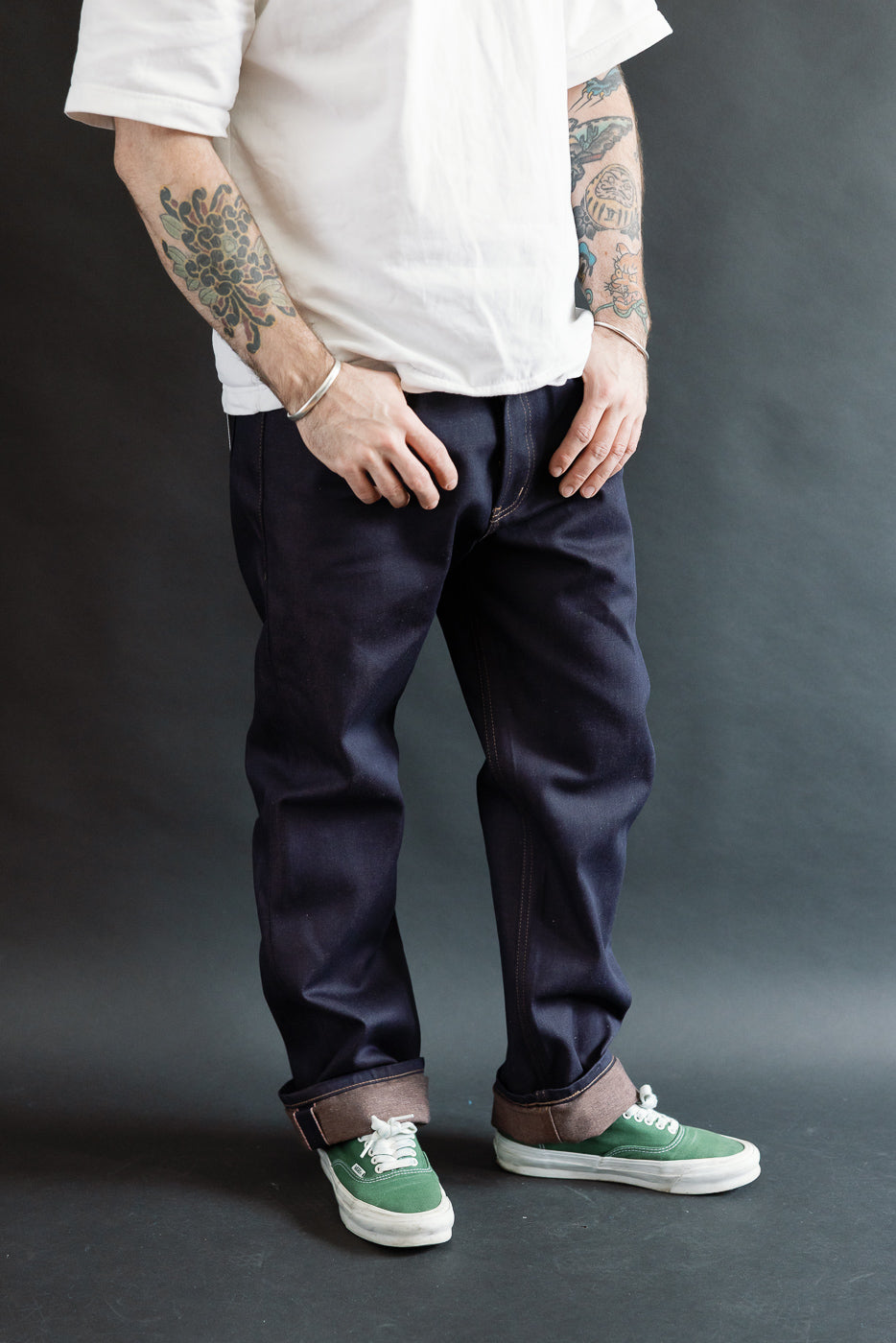 Full body front view of male model 5'9