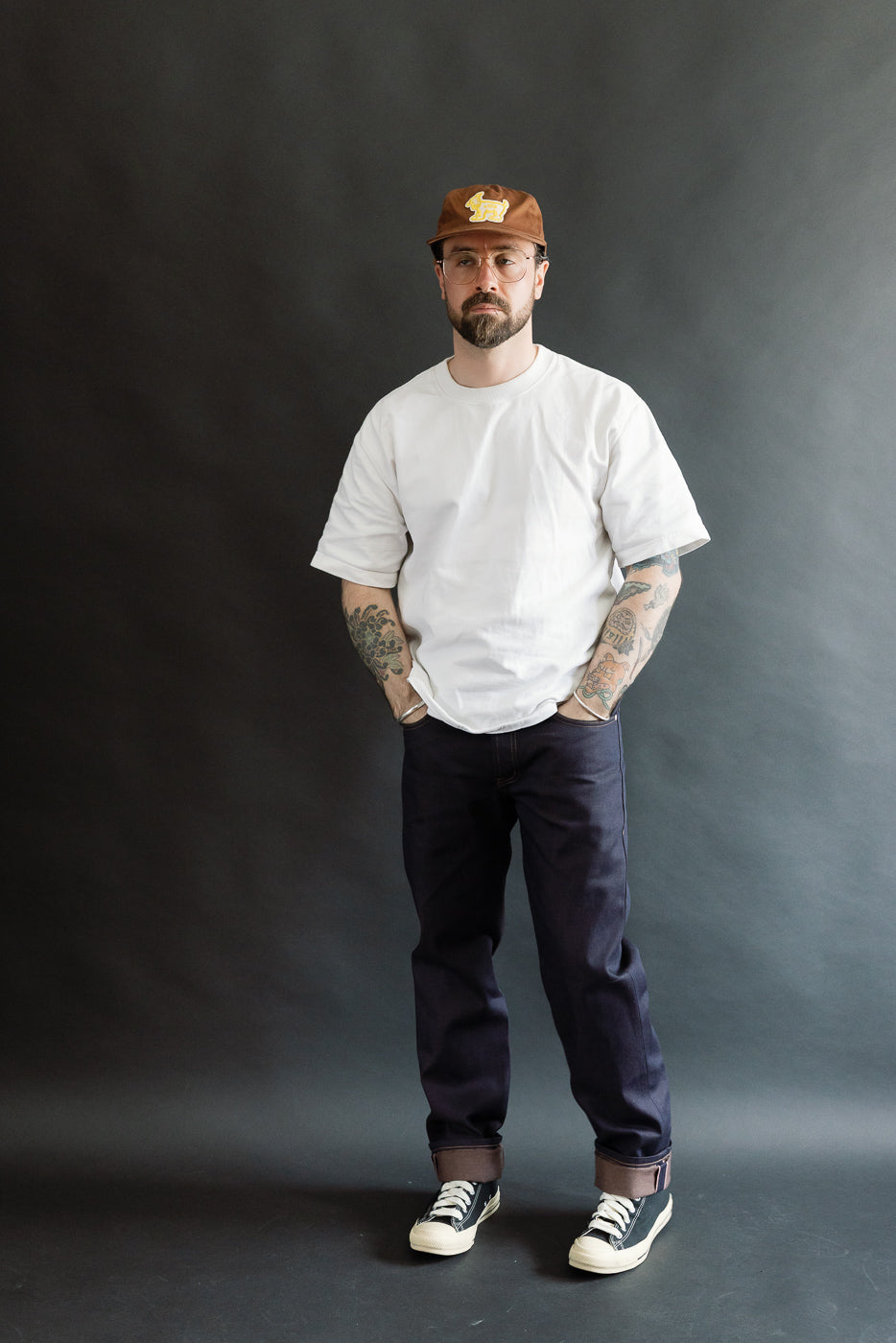 Full body front view of male model, 5'9