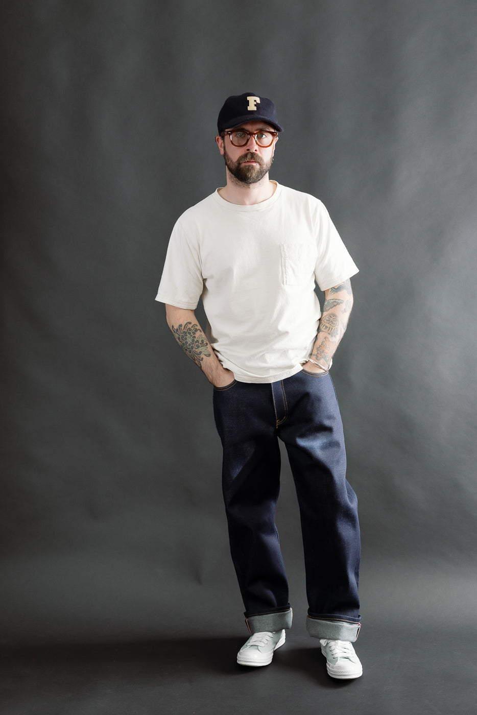 Full body front view of male model, 5'9