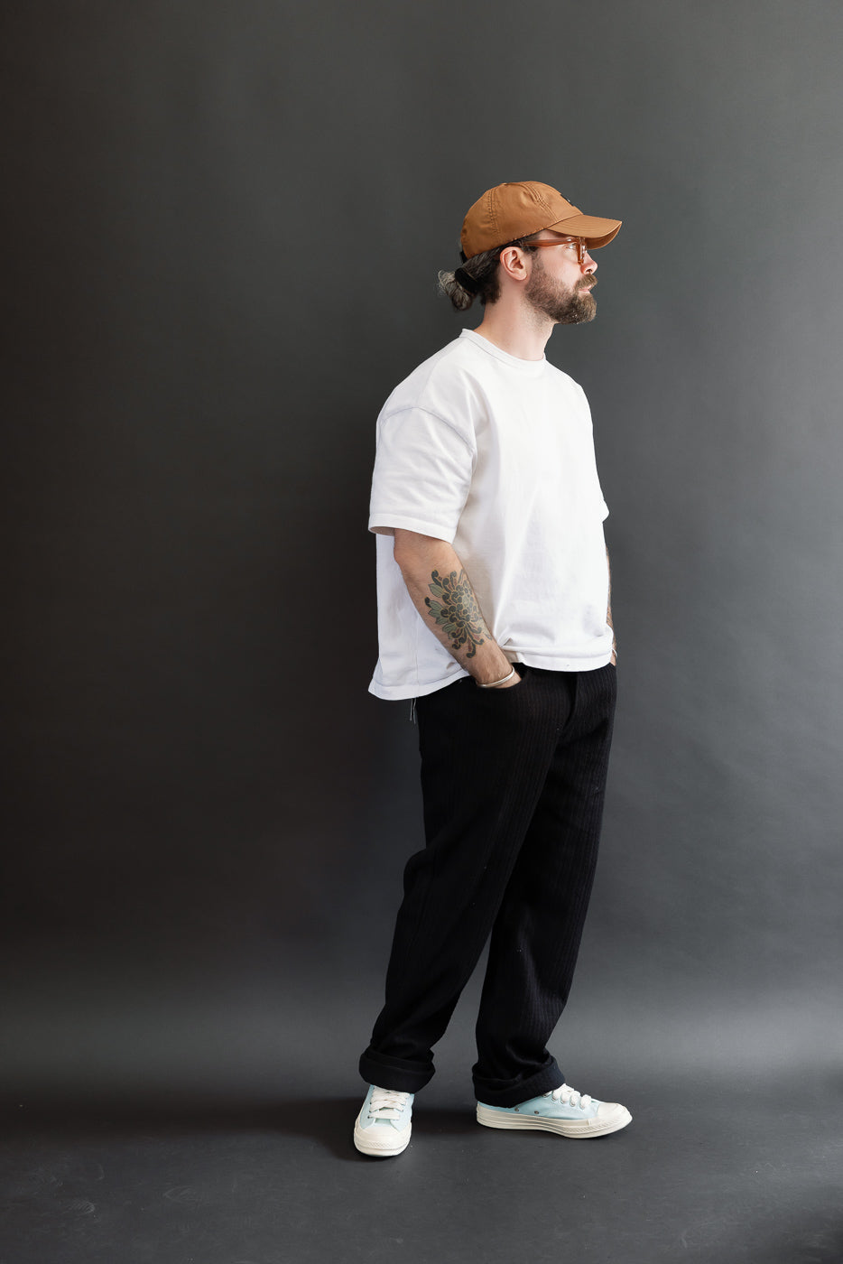 Full body profile view of a 5'9
