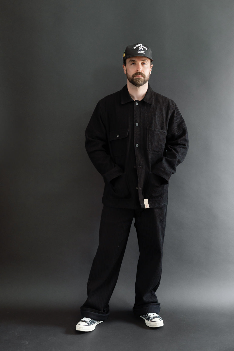 Full body front view of a male model, 5'9